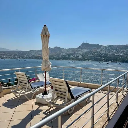 Dream House Apartment